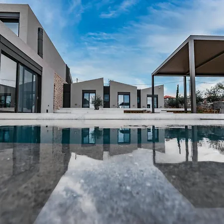 Thea Marre Neokhorion (Messenia)